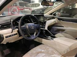 تۆیۆتا کامری